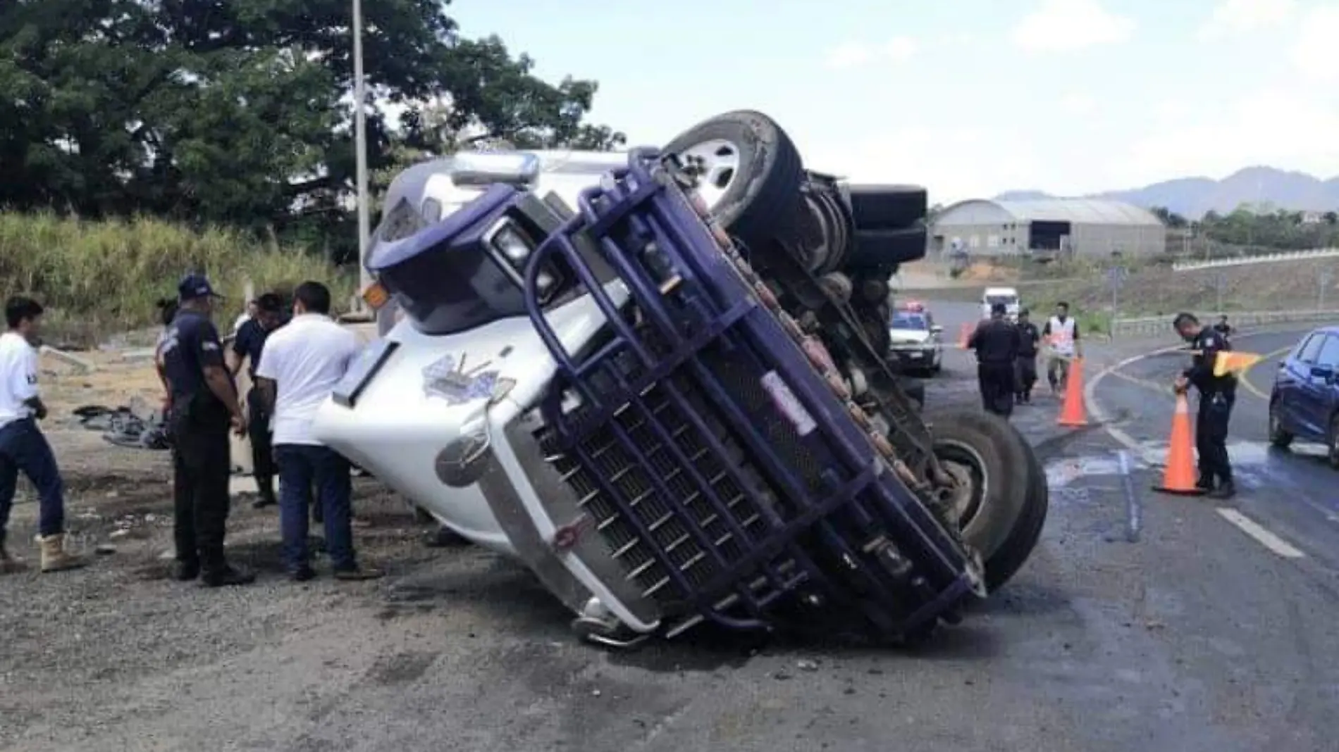 Trailer, Camioneros, Accidentes